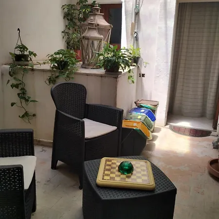 Alfycodindia Appartamento-centro-terrazzino 6posti